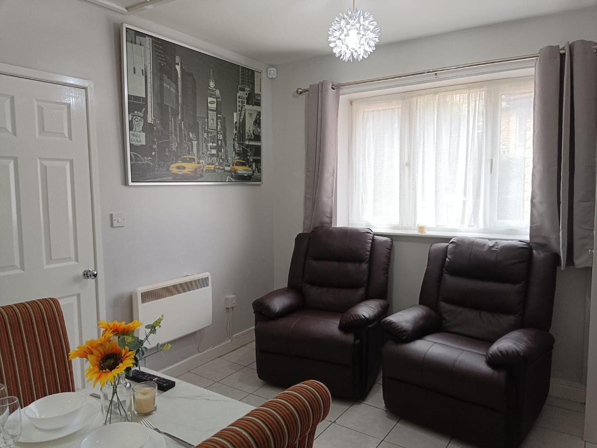 Lister Park Bradford Stylish 1Bed Coach House - Quiet & Tranquil Cottage & Parking Esterno foto
